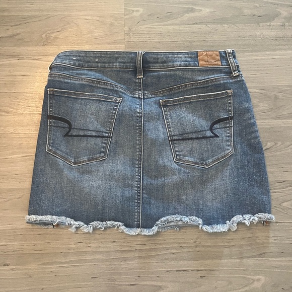 American Eagle Denim Skirt Size 12 - Picture 2 of 2